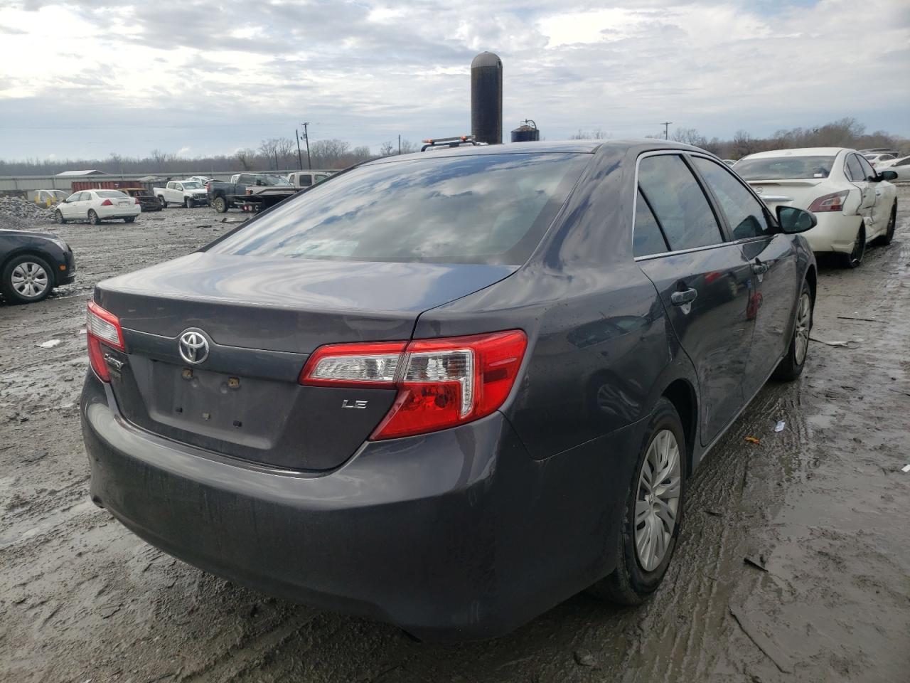 Photo 4 from auction – 2014 TOYOTA CAMRY L with VIN 4T1BF1FK7EU388281