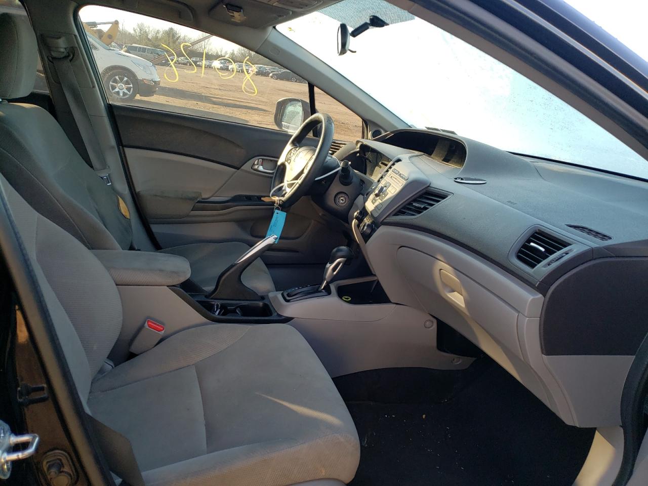 Photo 5 from auction – 2012 HONDA CIVIC EX with VIN 19XFB2F83CE338422