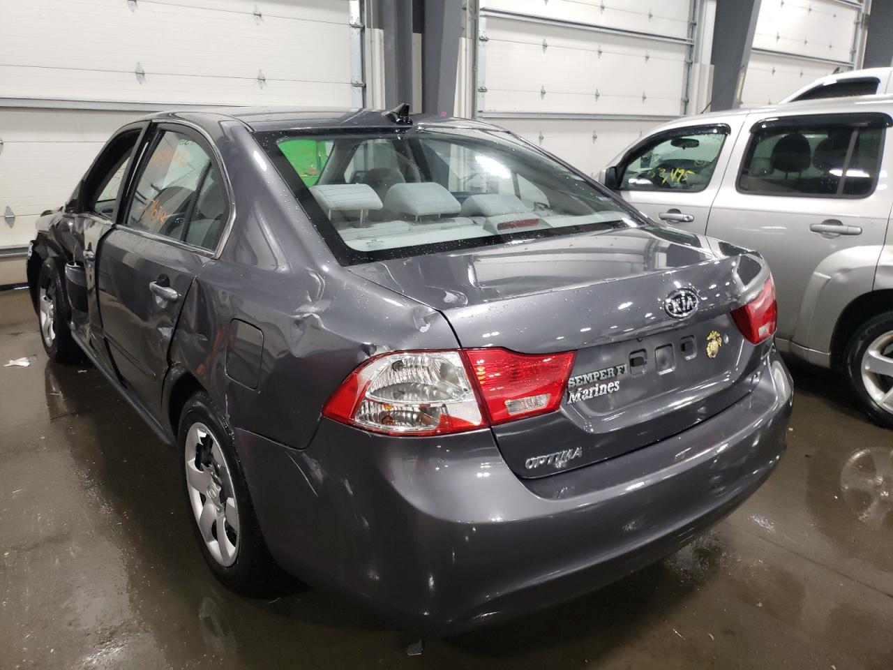 Photo 3 from auction – 2009 KIA OPTIMA with VIN KNAGE228795361219