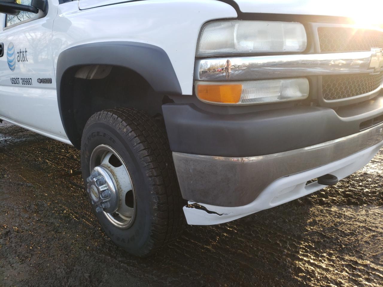 Photo 9 from auction – 2001 CHEVROLET SILVERADO with VIN 1GCJK39U91E284285