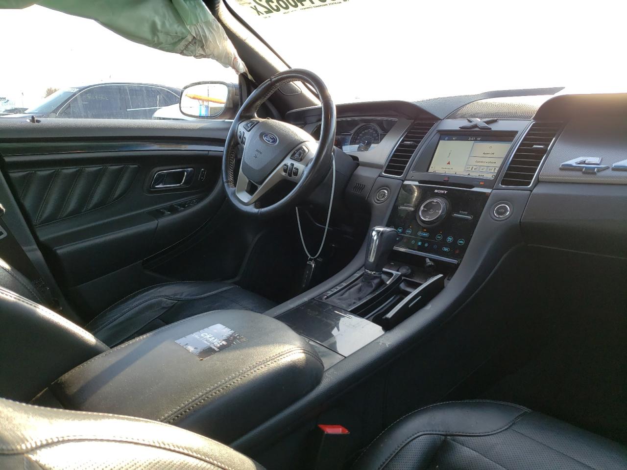 Photo 5 from auction – 2016 FORD TAURUS SHO with VIN 1FAHP2KT6GG140921