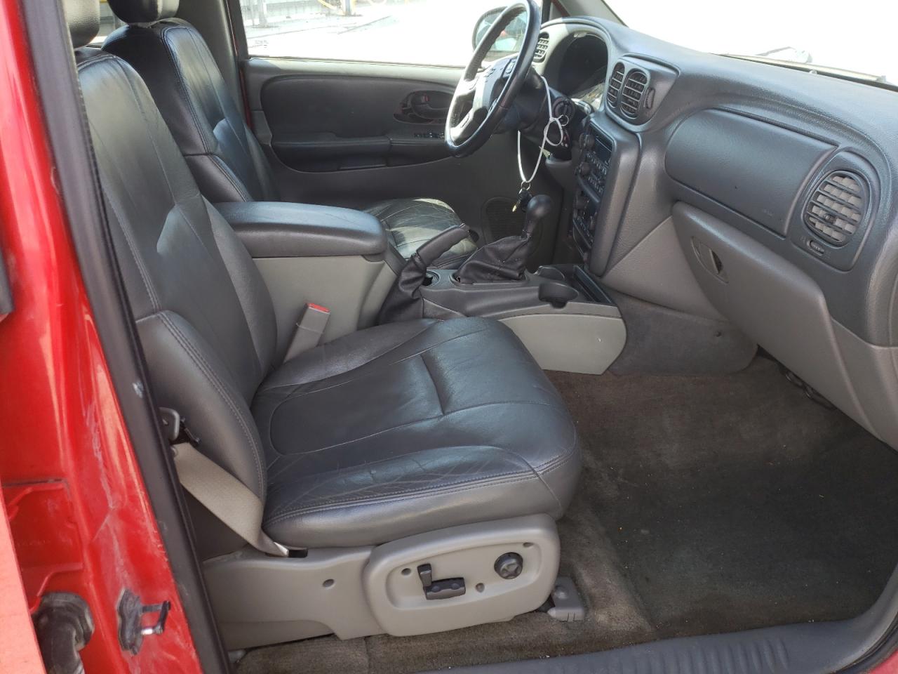 Photo 5 from auction – 2002 CHEVROLET TRAILBLAZE with VIN 1GNDT13S222159287