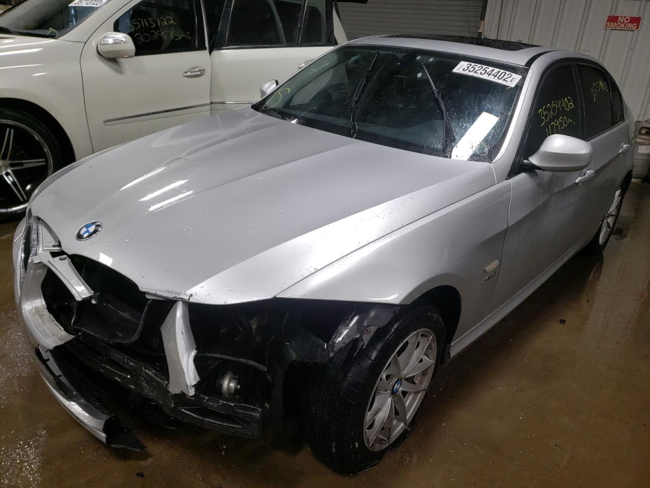 Photo 2 from auction – 2010 BMW 328 XI with VIN WBAPK7C56AA458837