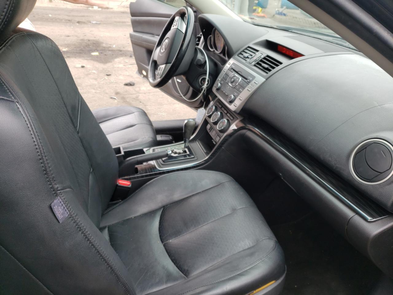 Photo 5 from auction – 2010 MAZDA 6 I with VIN 1YVHZ8CH5A5M43204
