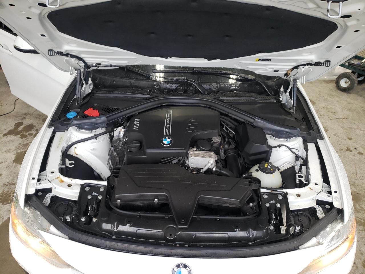 Photo 7 from auction – 2017 BMW 320 XI with VIN WBA8A3C31HK692287