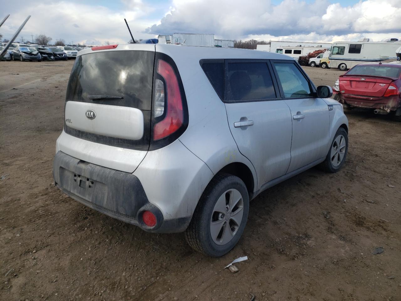 Photo 4 from auction – 2016 KIA SOUL with VIN KNDJN2A2XG7874116
