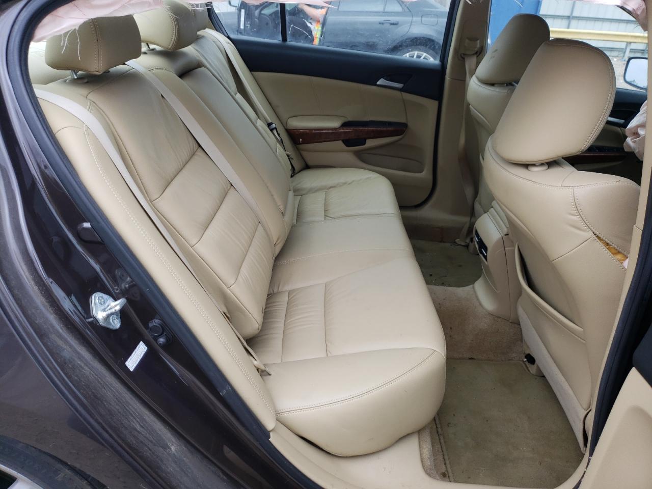 Photo 6 from auction – 2011 HONDA ACCORD EXL with VIN 1HGCP2F83BA077154