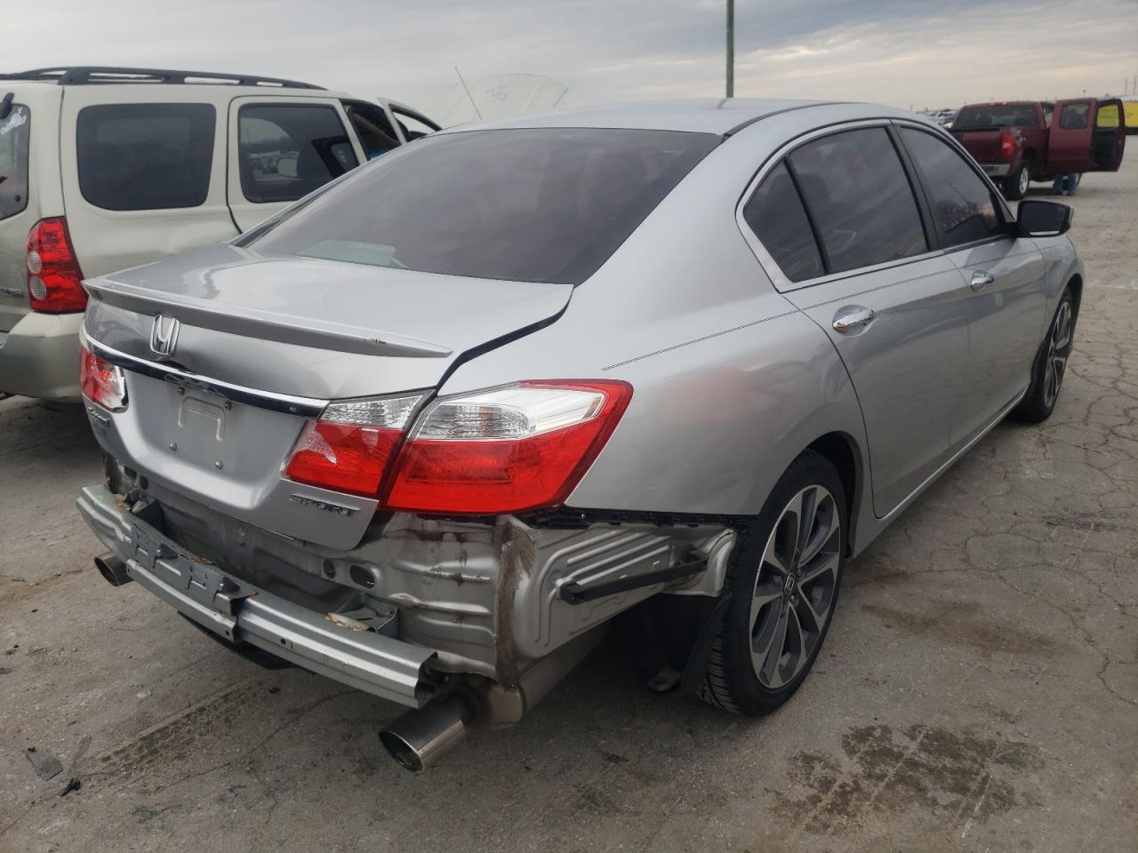 Photo 4 from auction – 2014 HONDA ACCORD SPO with VIN 1HGCR2F55EA194240