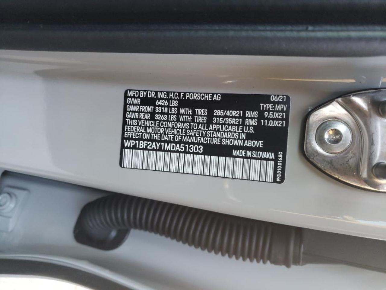 Photo 10 from auction – 2021 PORSCHE CAYENNE TU with VIN WP1BF2AY1MDA51303