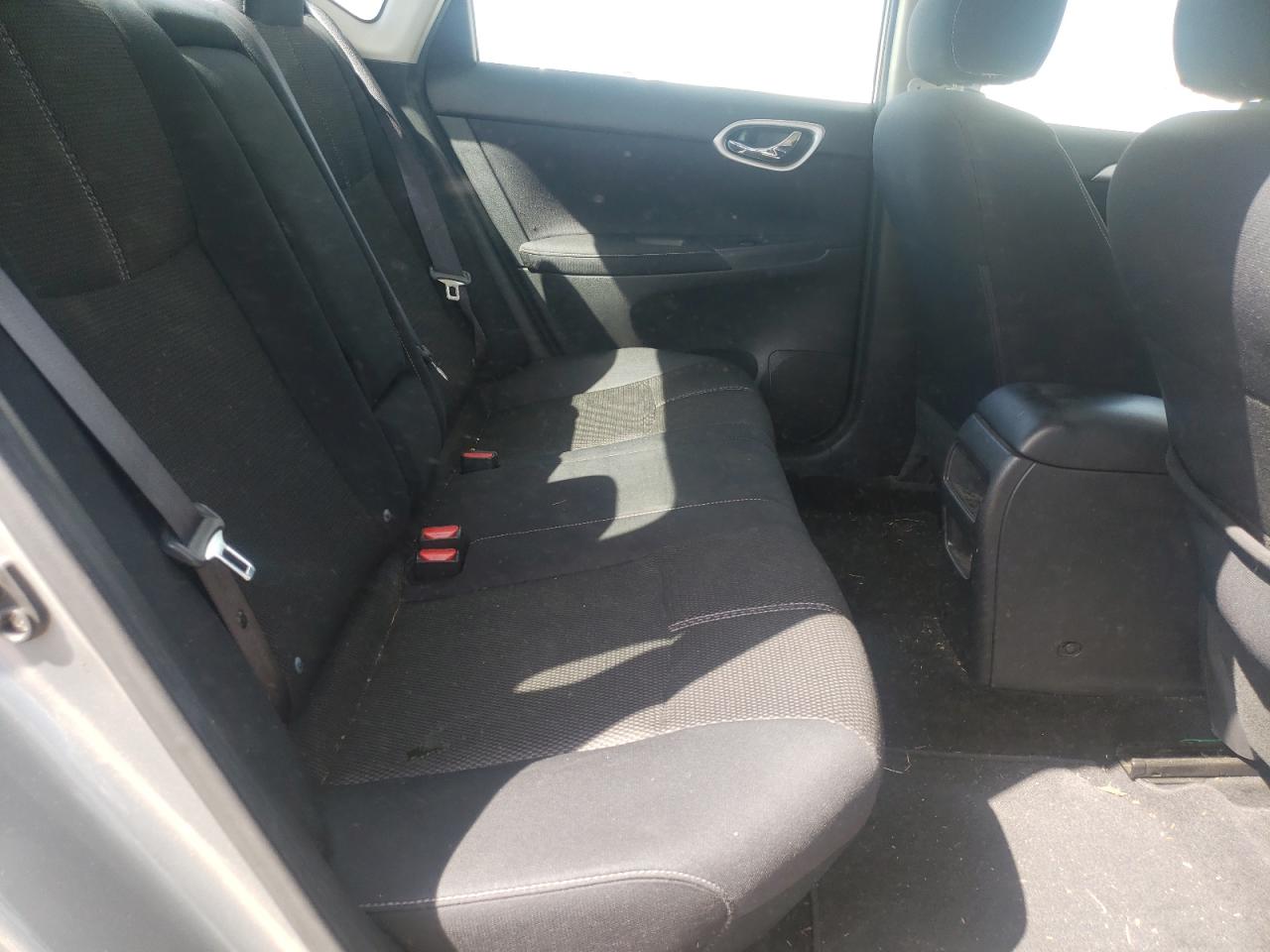 Photo 6 from auction – 2014 NISSAN SENTRA S with VIN 3N1AB7AP1EL644557