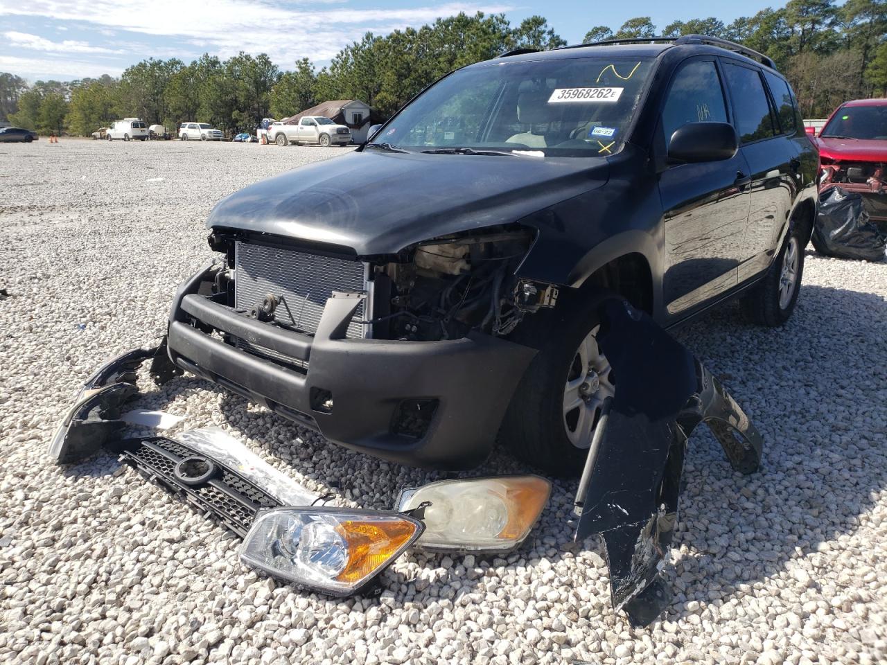 Photo 2 from auction – 2009 TOYOTA RAV4 with VIN 2T3ZF33V79W010905