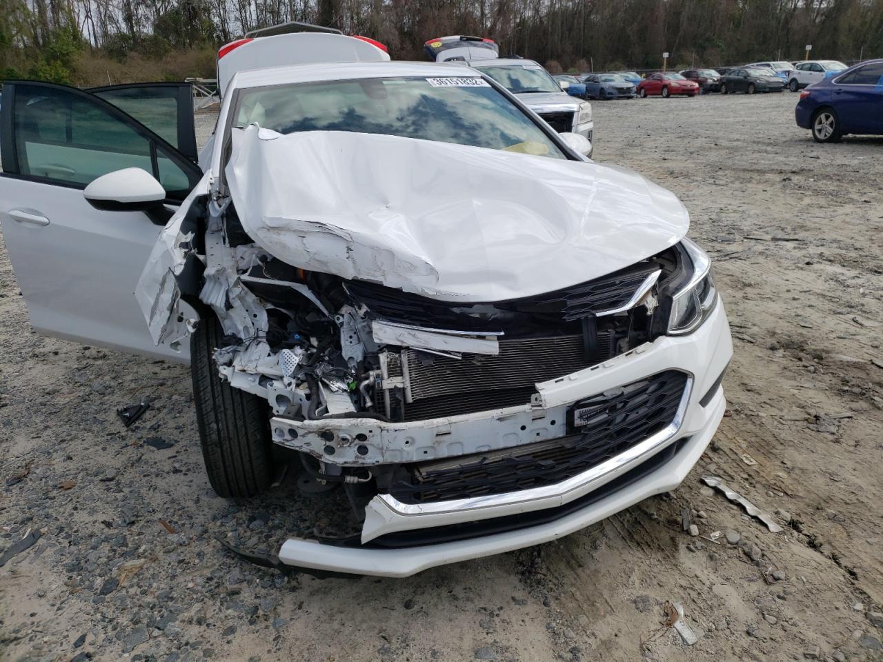 Photo 9 from auction – 2018 CHEVROLET CRUZE LS with VIN 1G1BC5SM2J7212932