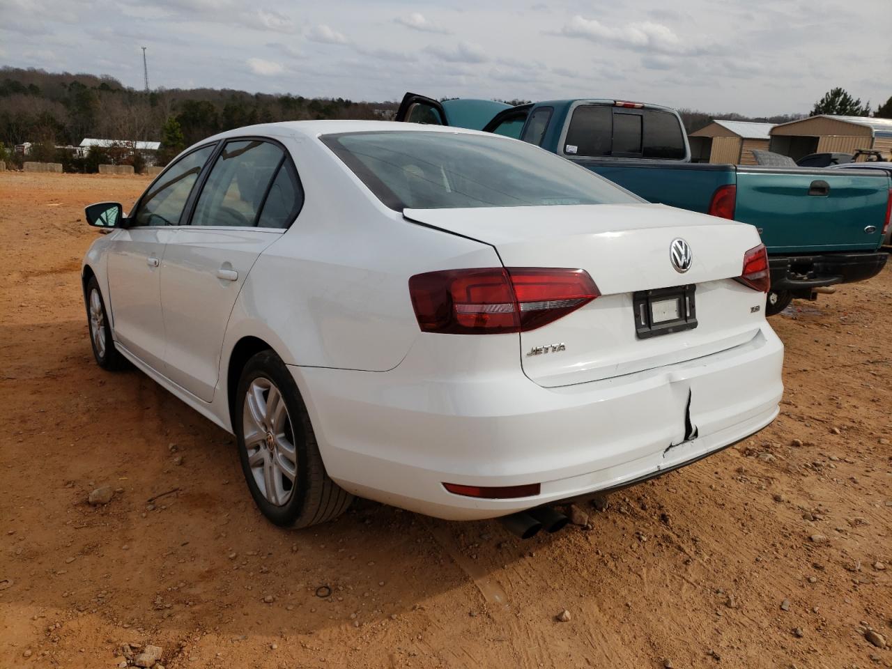 Photo 3 from auction – 2017 VOLKSWAGEN JETTA S with VIN 3VW2B7AJ2HM255435