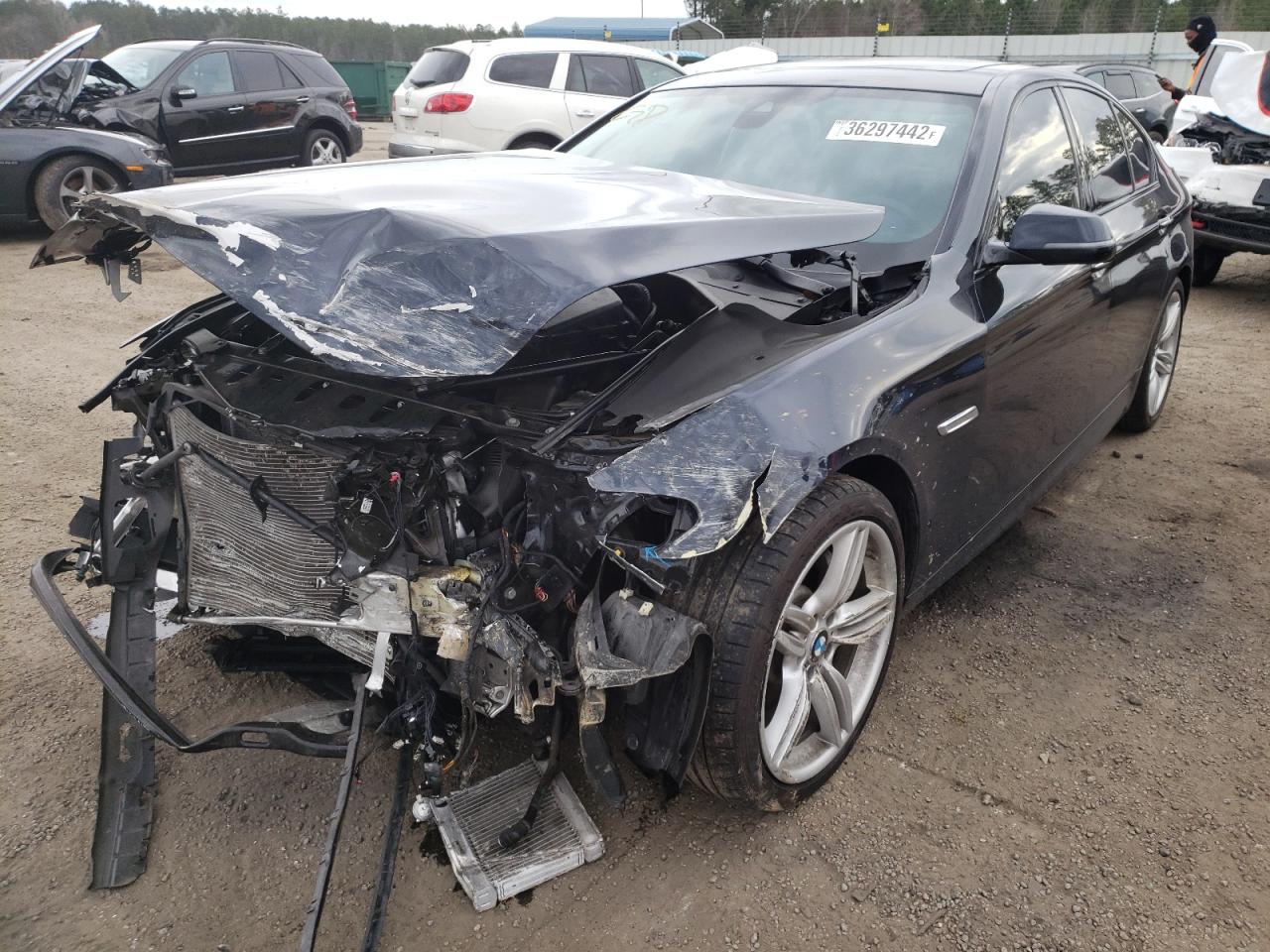 Photo 2 from auction – 2015 BMW 535 I with VIN WBA5B1C50FG128121