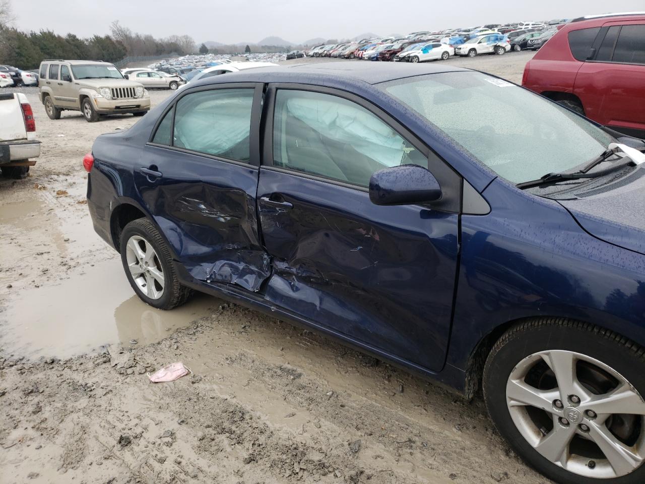 Photo 9 from auction – 2011 TOYOTA COROLLA with VIN 2T1BU4EE9BC567020