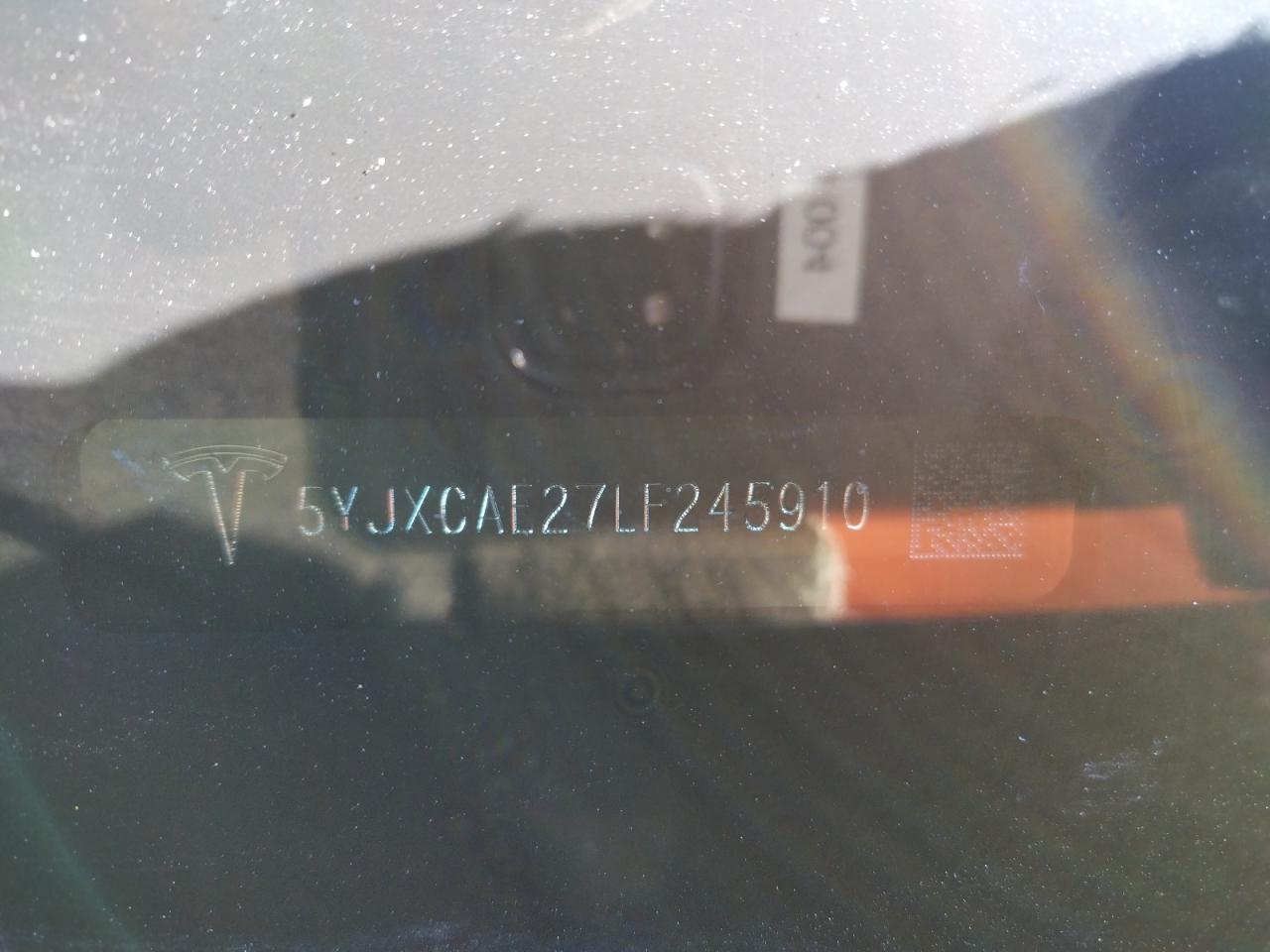 Photo 10 from auction – 2020 TESLA MODEL X with VIN 5YJXCAE27LF245910