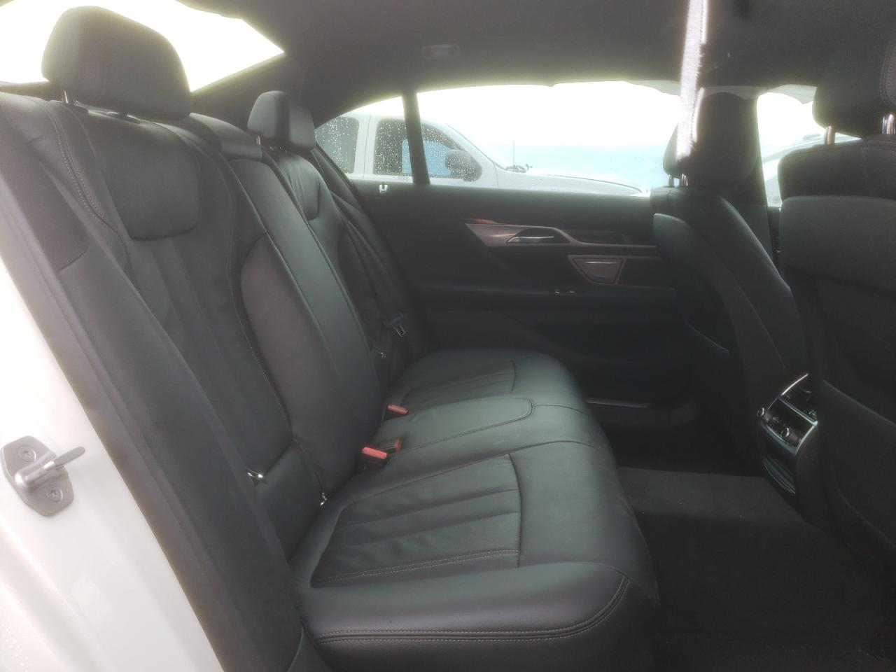 Photo 6 from auction – 2018 BMW 740 XI with VIN WBA7E4C58JGV23660