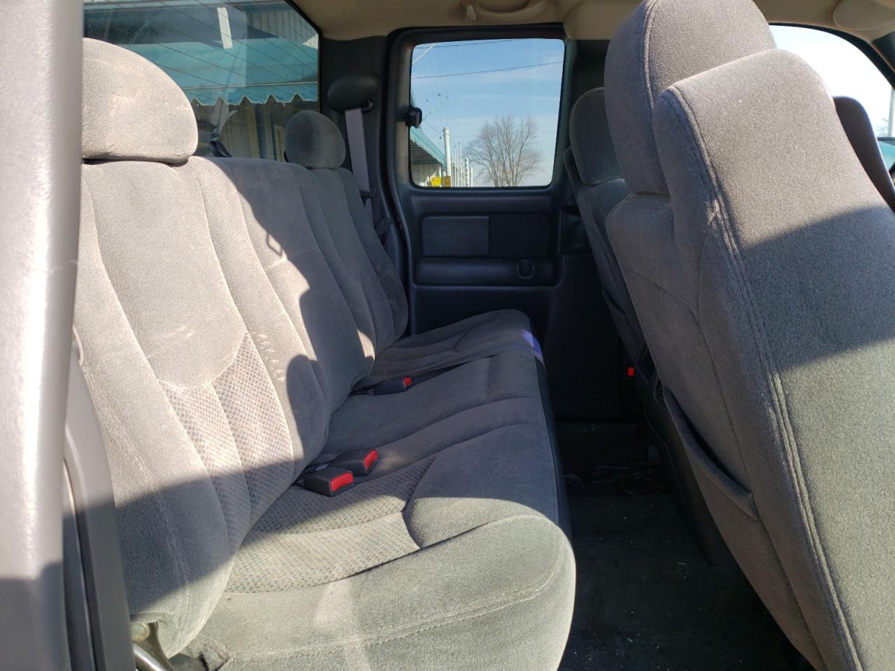 صورة رقم 6 من المزاد - 2003 CHEVROLET SILVERADO مع VIN 1GCEK19T63E245797