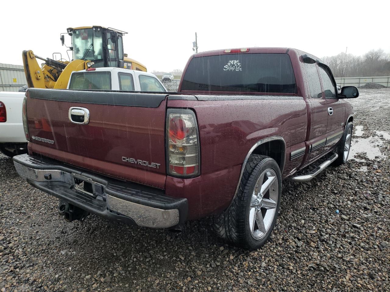 Photo 4 from auction – 2002 CHEVROLET SILVERADO with VIN 2GCEC19T521177733