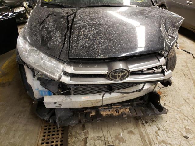 Photo 9 from auction – 2019 TOYOTA HIGHLANDER with VIN 5TDBZRFH8KS964443