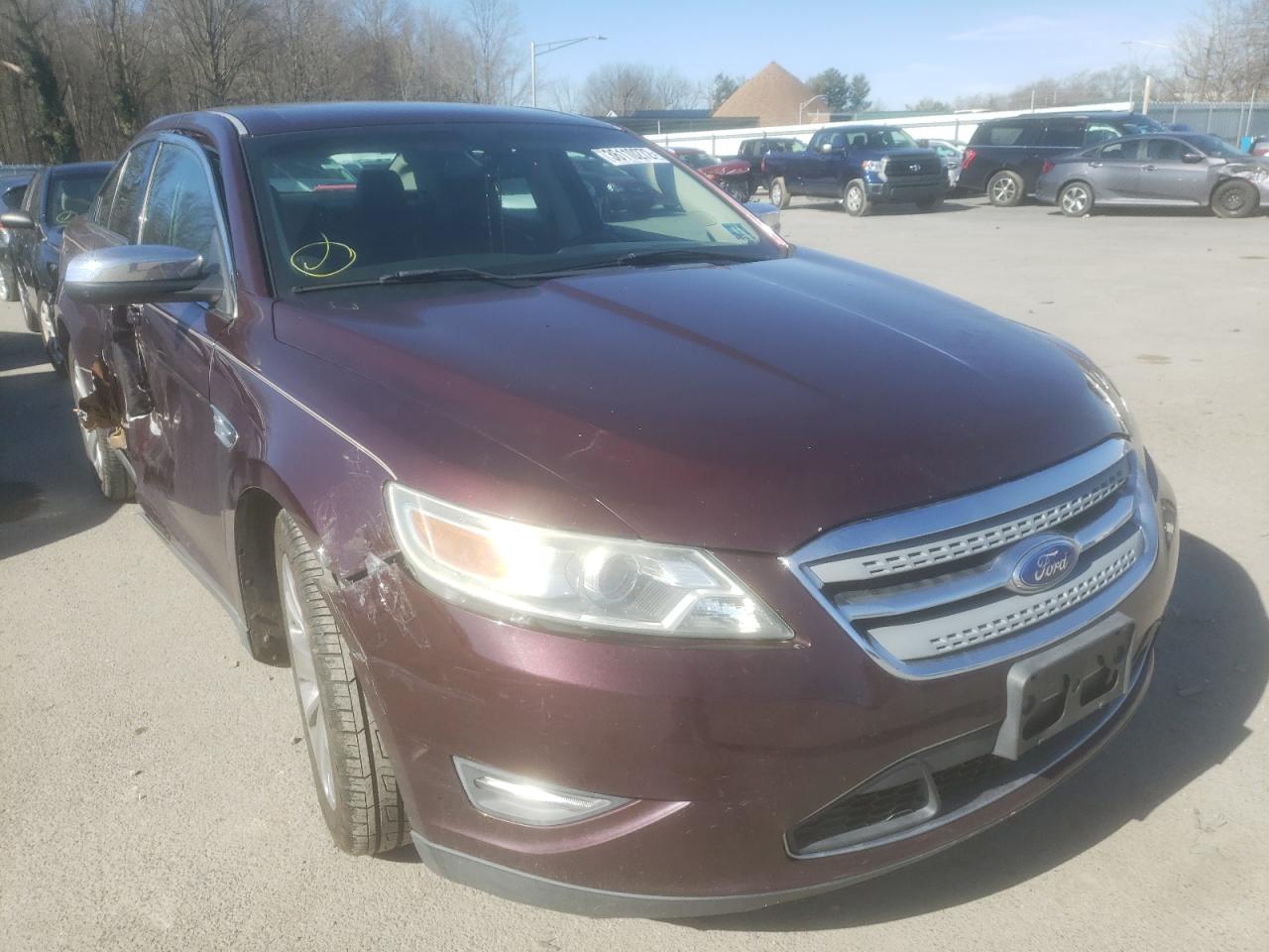 FORD TAURUS LIM 2011 مع رقم تعريف المركبة 1FAHP2FWXBG183848 - صورة من المزاد