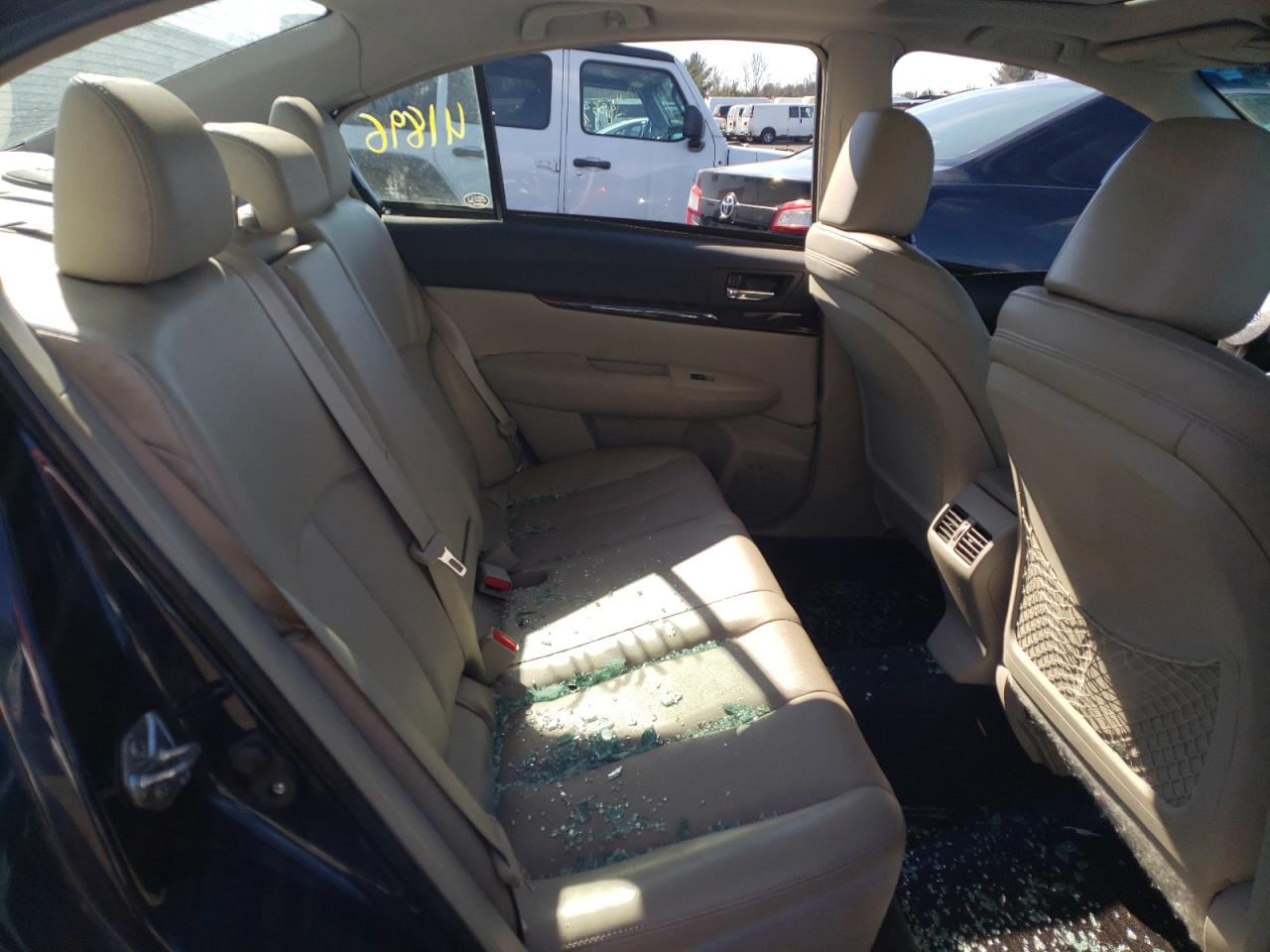 Photo 6 from auction – 2014 SUBARU LEGACY 2.5 with VIN 4S3BMBL66E3006657