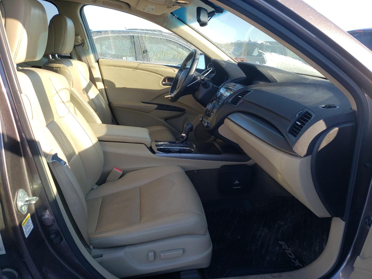 Photo 5 from auction – 2013 ACURA RDX TECHNO with VIN 5J8TB4H52DL015474
