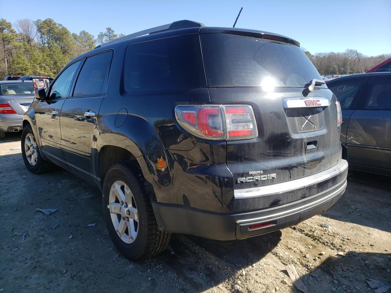 Photo 3 from auction – 2014 GMC ACADIA SLE with VIN 1GKKRPKD8EJ365328