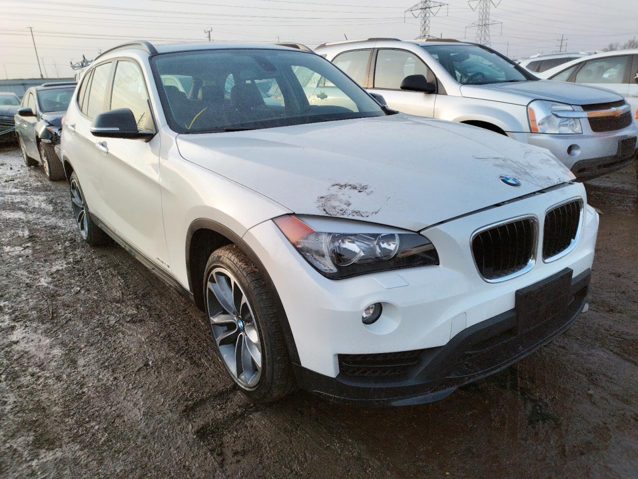 BMW X1 XDRIVE2 2015 with VIN WBAVL1C59FVY38496 - Photo from auction