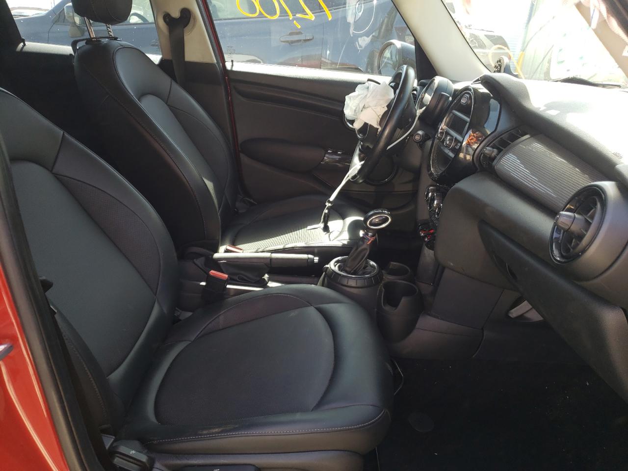 Photo 5 from auction – 2016 MINI COOPER with VIN WMWXU1C54G2D10537