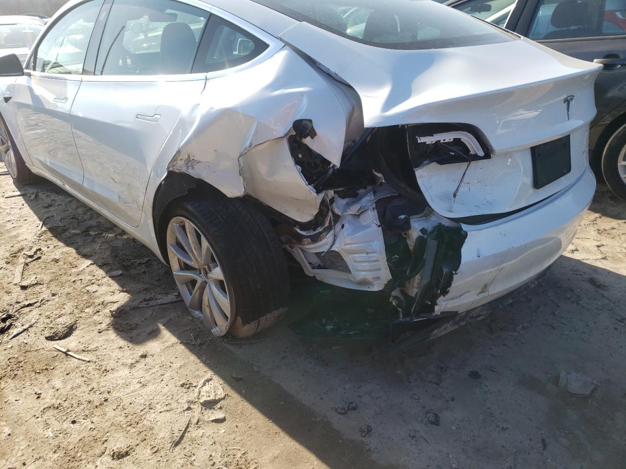 Photo 9 from auction – 2020 TESLA MODEL 3 with VIN 5YJ3E1EB8LF795576