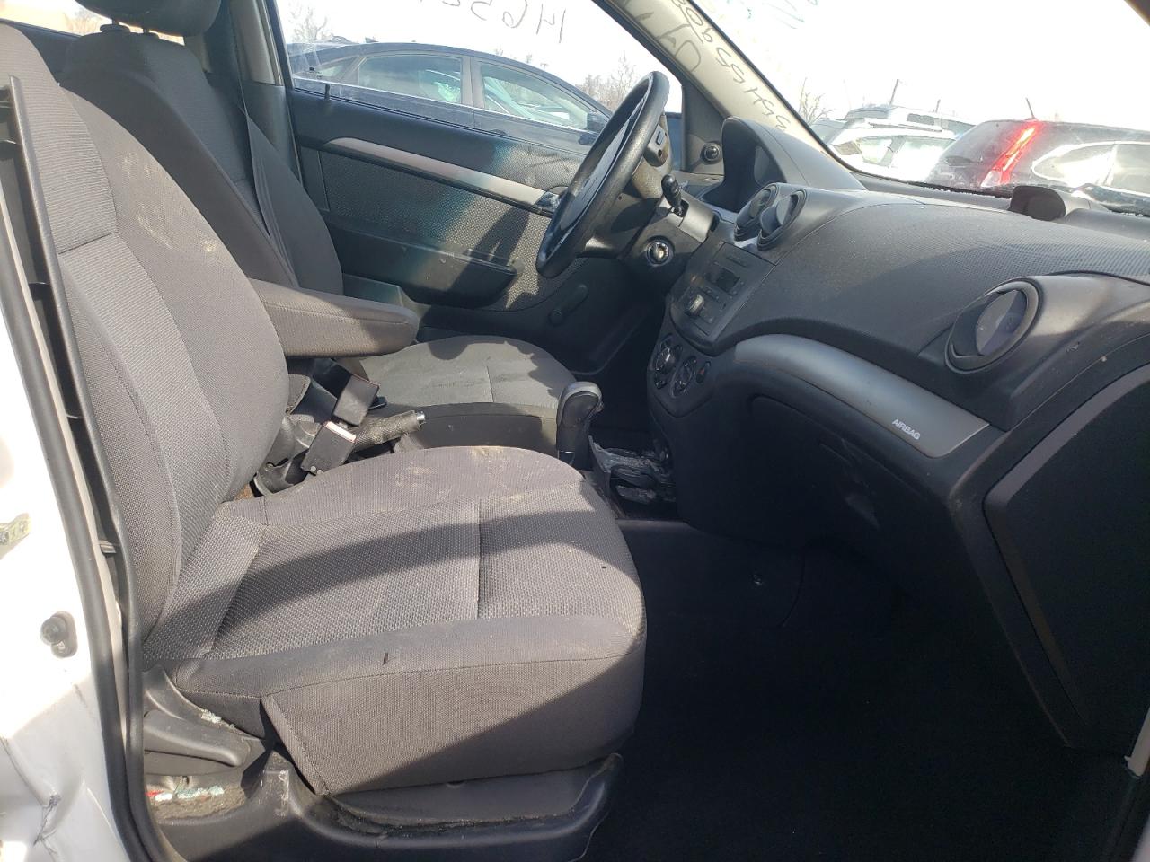 Photo 5 from auction – 2008 CHEVROLET AVEO BASE with VIN KL1TD56608B117403