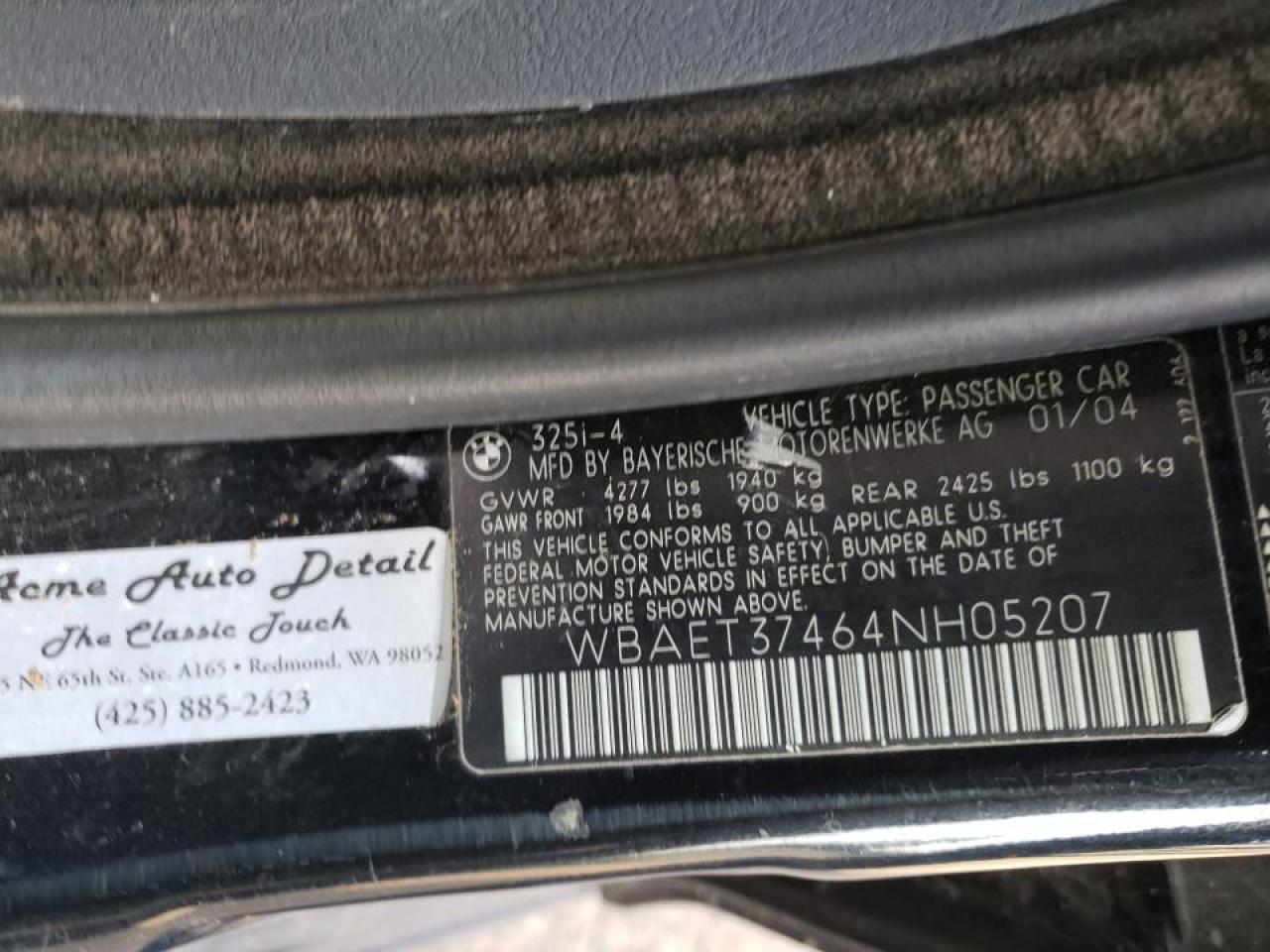 Photo 10 from auction – 2004 BMW 325 I with VIN WBAET37464NH05207