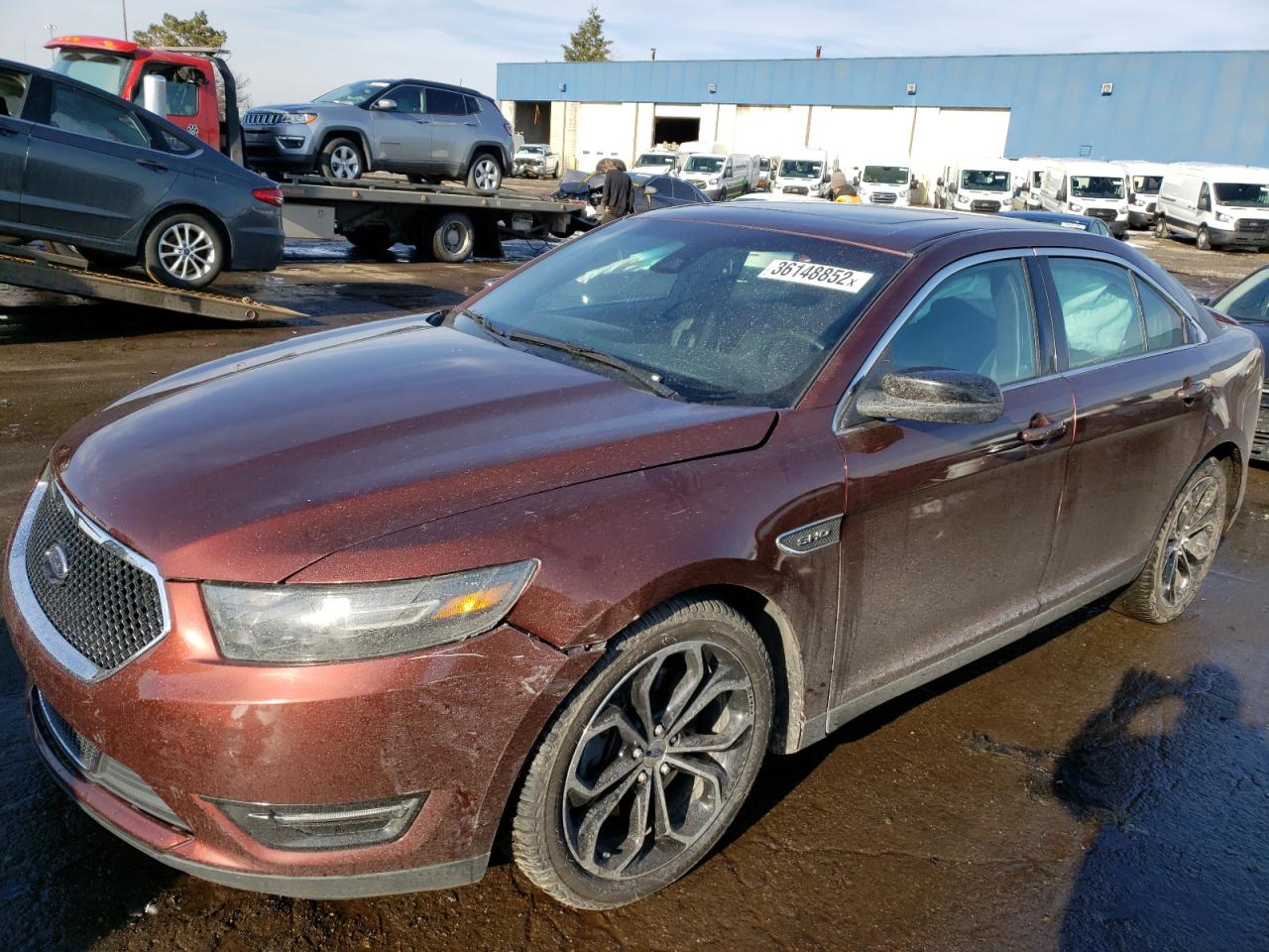 Photo 2 from auction – 2016 FORD TAURUS SHO with VIN 1FAHP2KT6GG140921