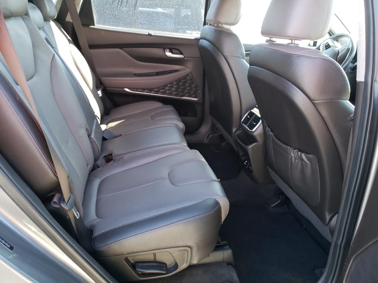 Photo 6 from auction – 2019 HYUNDAI SANTA FE L with VIN 5NMS53AA0KH115641