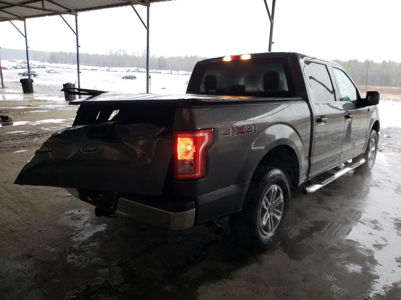 Photo 4 from auction – 2017 FORD F150 SUPER with VIN 1FTEW1EF1HFB12404