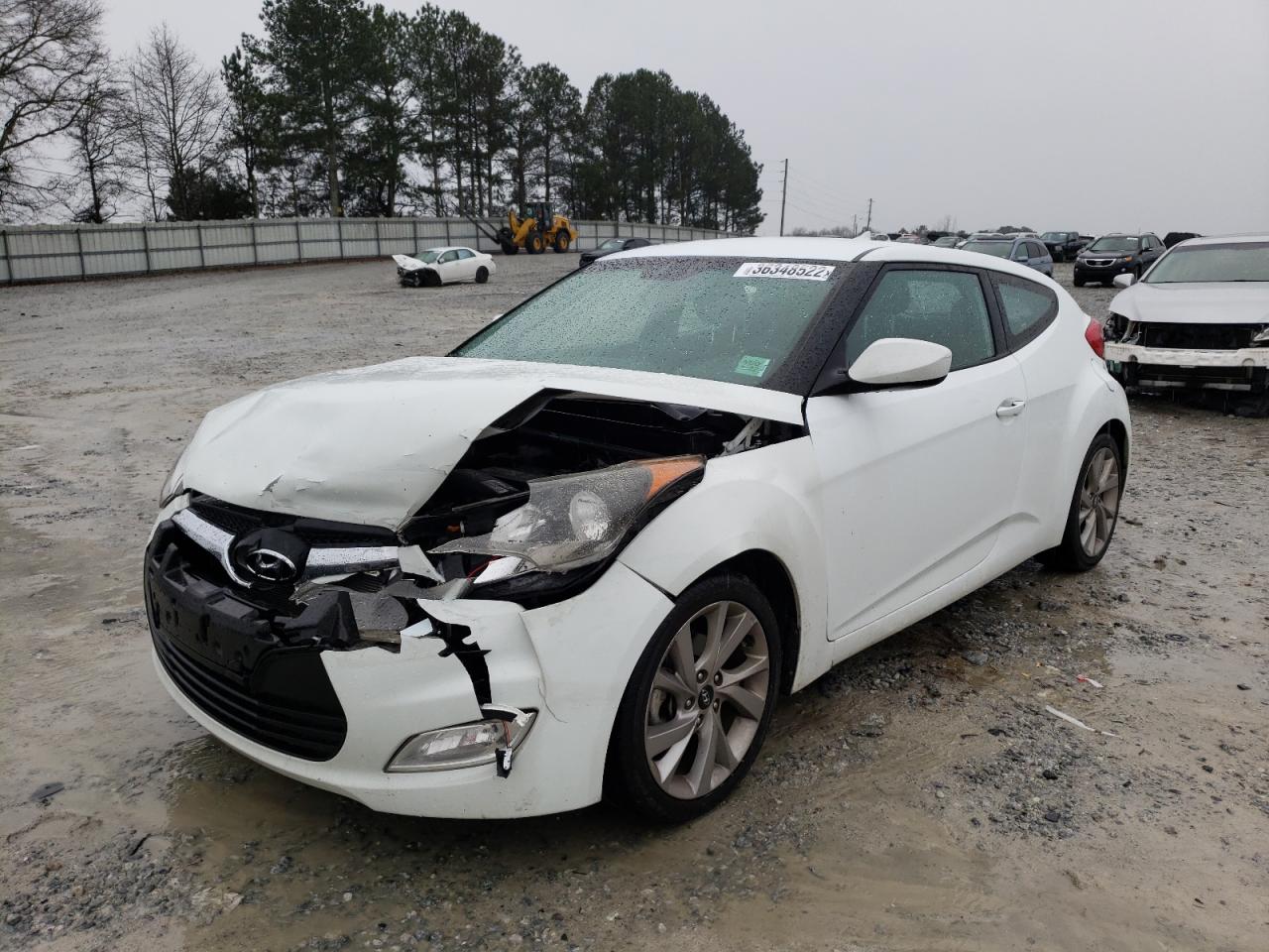 Photo 2 from auction – 2017 HYUNDAI VELOSTER with VIN KMHTC6AD8HU309496