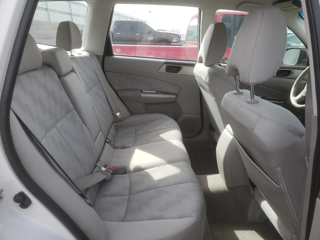 Photo 6 from auction – 2010 SUBARU FORESTER X with VIN JF2SH6BC5AH801572