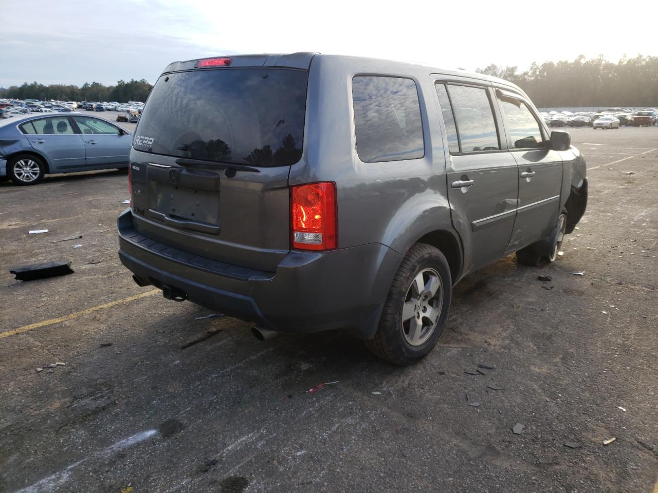 Photo 4 from auction – 2011 HONDA PILOT EX with VIN 5FNYF3H45BB001126