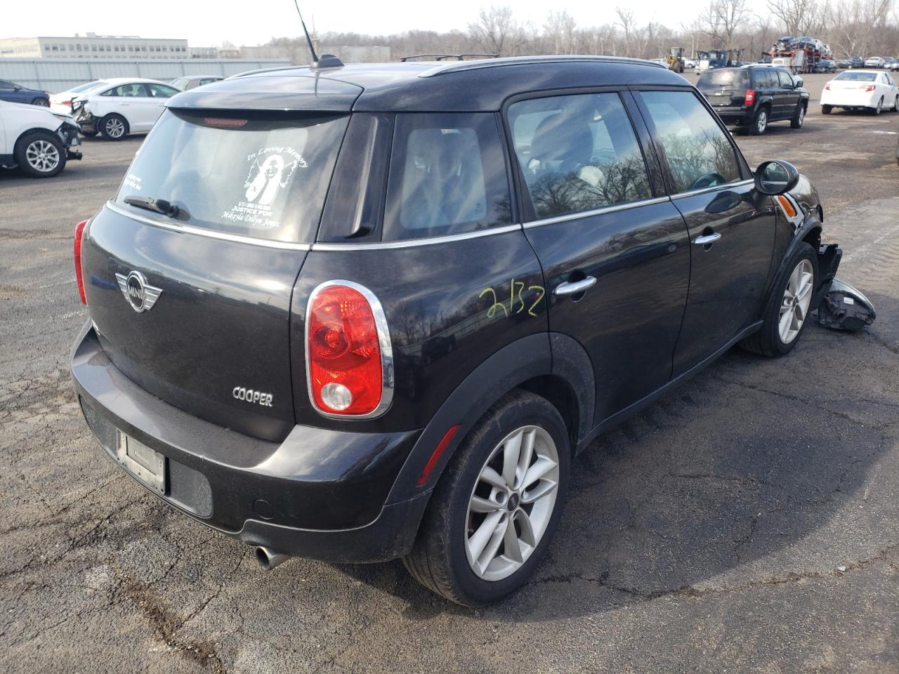 Photo 4 from auction – 2012 MINI COOPER COU with VIN WMWZB3C50CWM05297