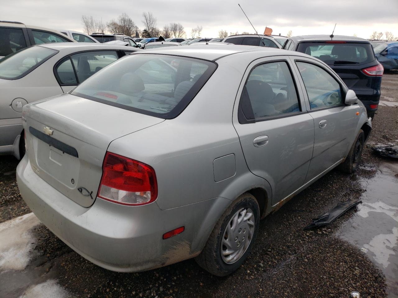 Photo 4 from auction – 2004 CHEVROLET AVEO with VIN KL1TD52674B154190