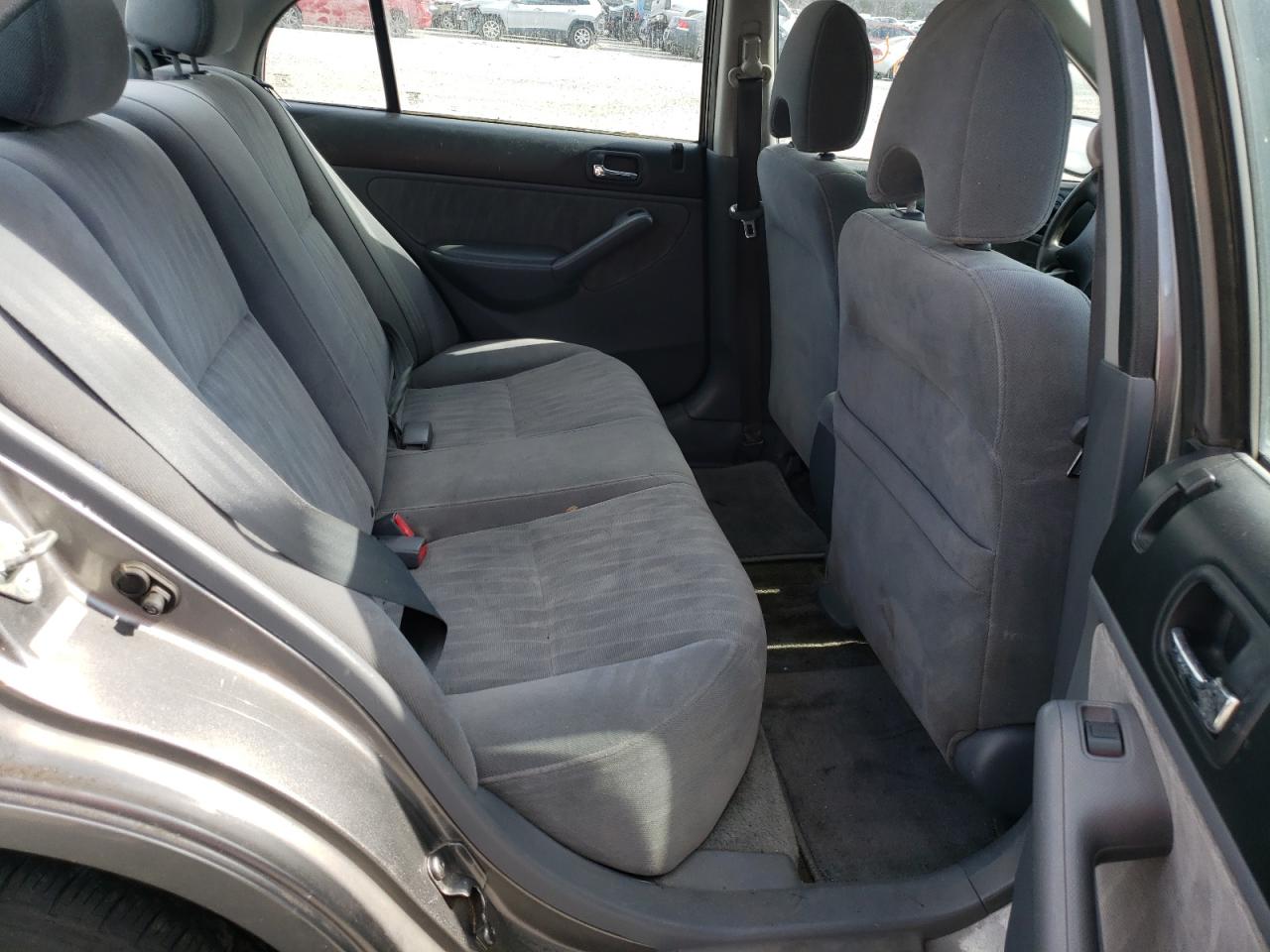 Photo 6 from auction – 2005 HONDA CIVIC LX with VIN 2HGES15515H614652