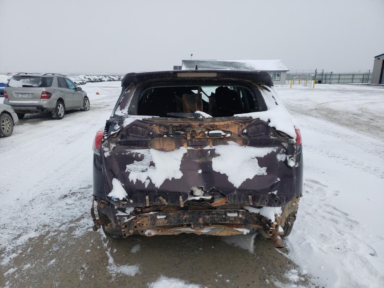 Photo 9 from auction – 2018 TOYOTA RAV4 LE with VIN 2T3BFREV8JW782836