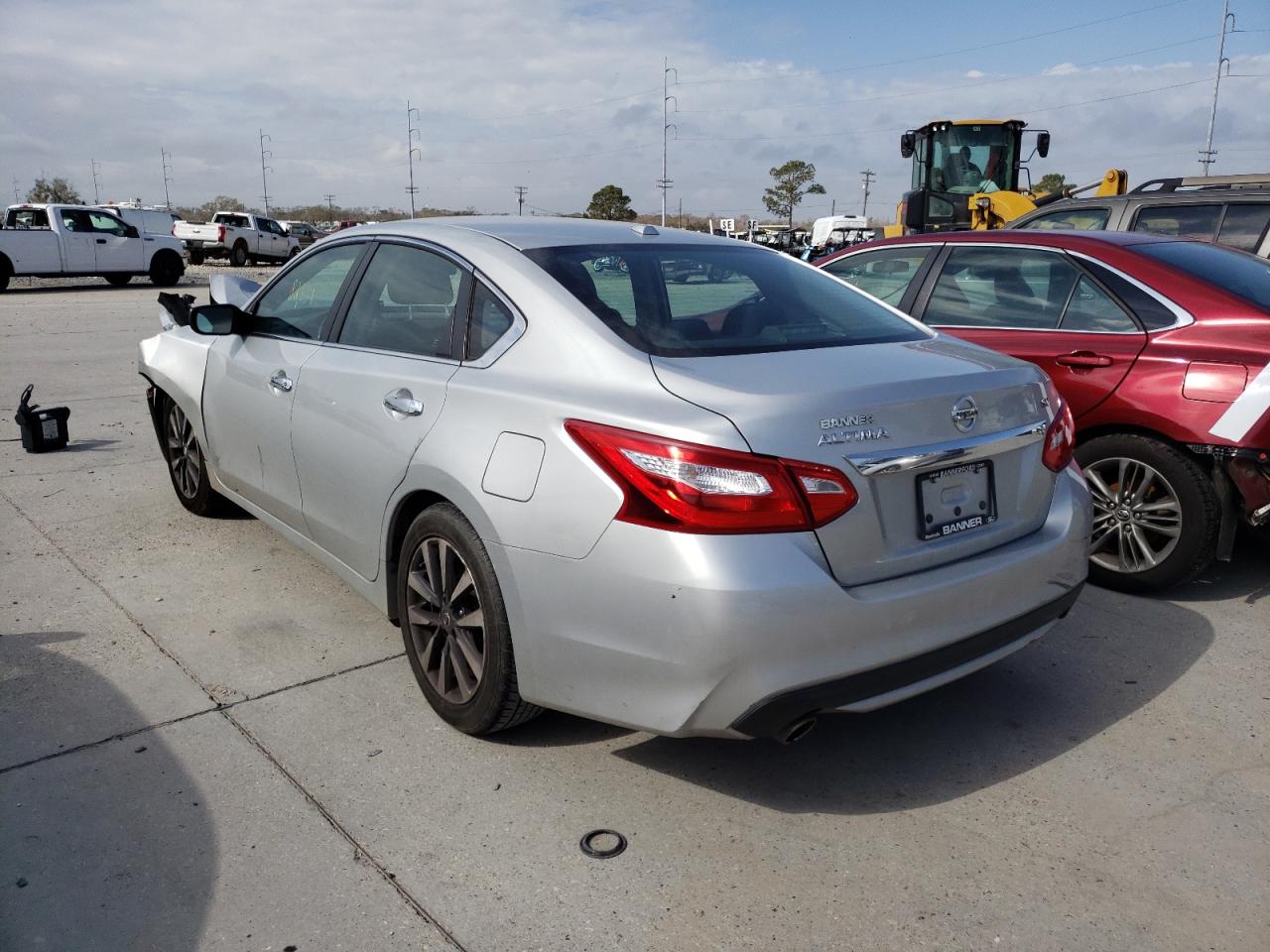 Photo 3 from auction – 2017 NISSAN ALTIMA 2.5 with VIN 1N4AL3AP0HC191136