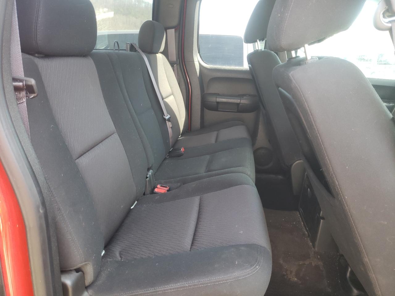 Photo 6 from auction – 2013 CHEVROLET SILVERADO with VIN 1GCRKSE72DZ364263