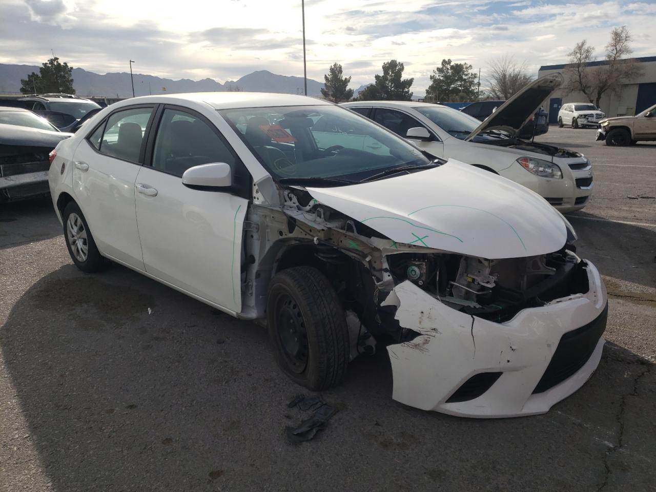 TOYOTA COROLLA L 2016 with VIN 5YFBURHE2GP505782 - Photo from auction