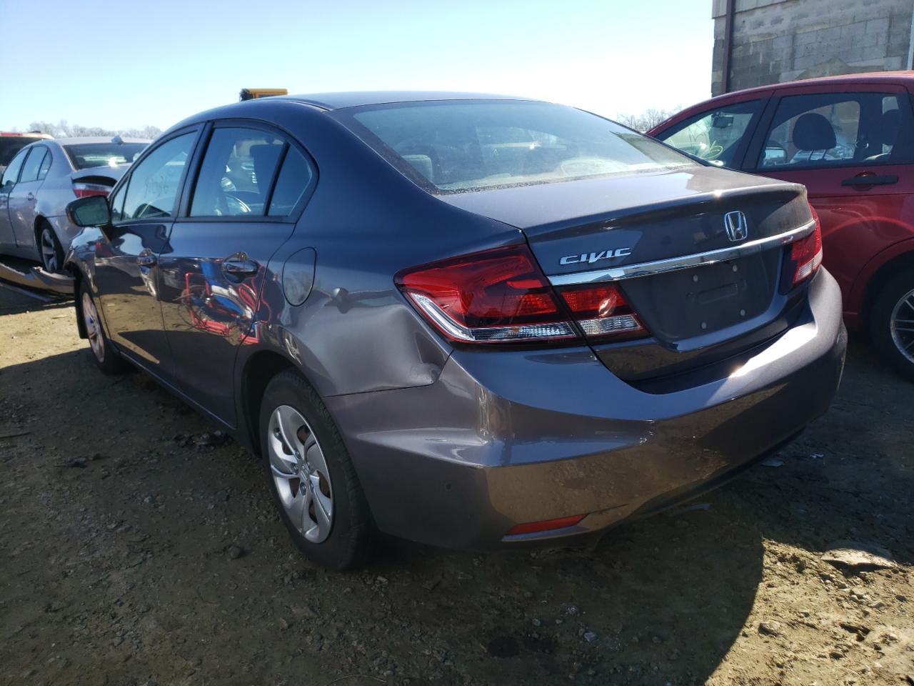 Photo 3 from auction – 2015 HONDA CIVIC LX with VIN 19XFB2F55FE233973