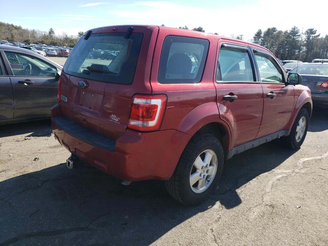 Photo 4 from auction – 2012 FORD ESCAPE XLS with VIN 1FMCU0C74CKC73179