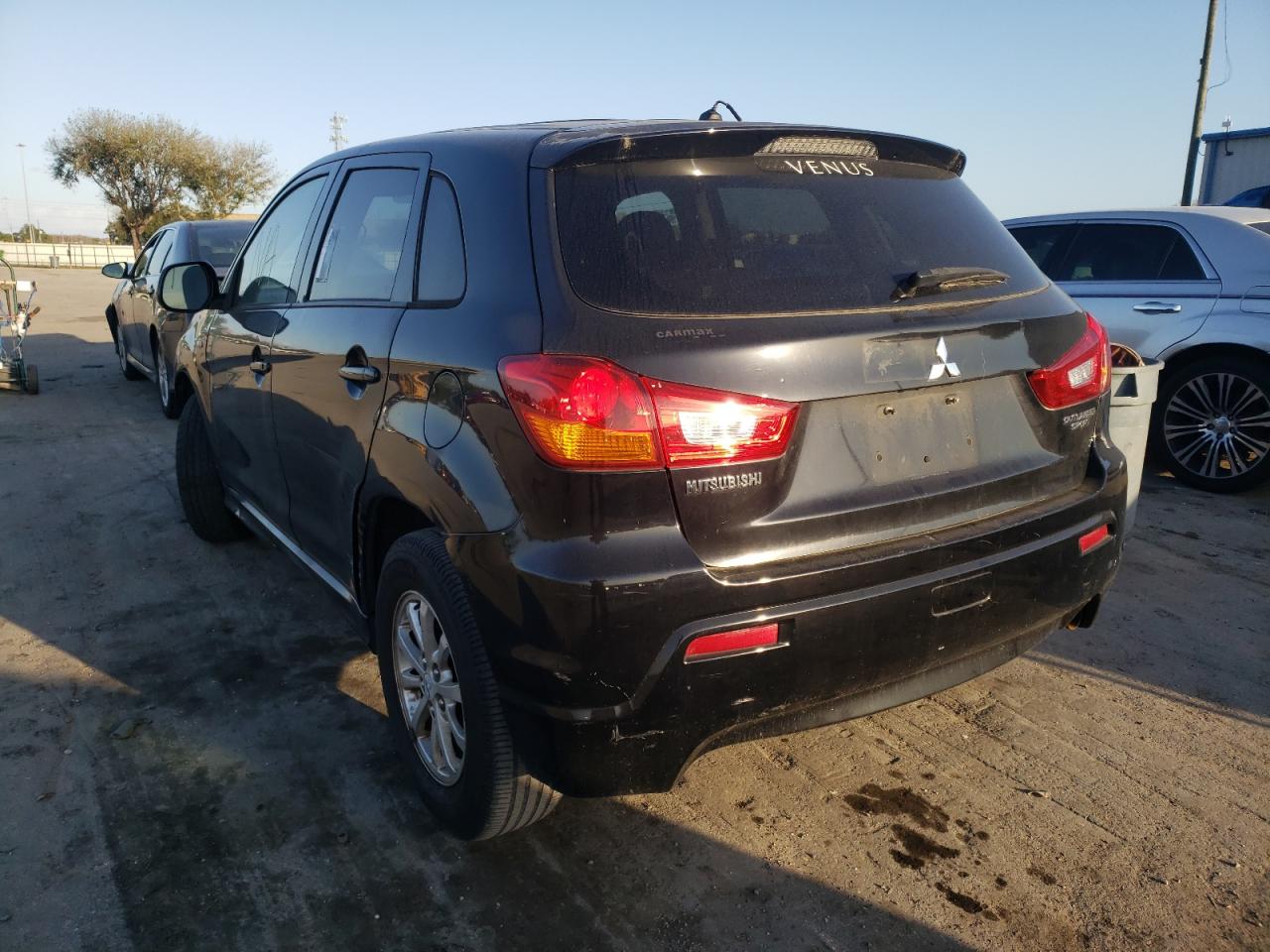 Photo 3 from auction – 2012 MITSUBISHI OUTLANDER with VIN JA4AP3AU0CZ003994