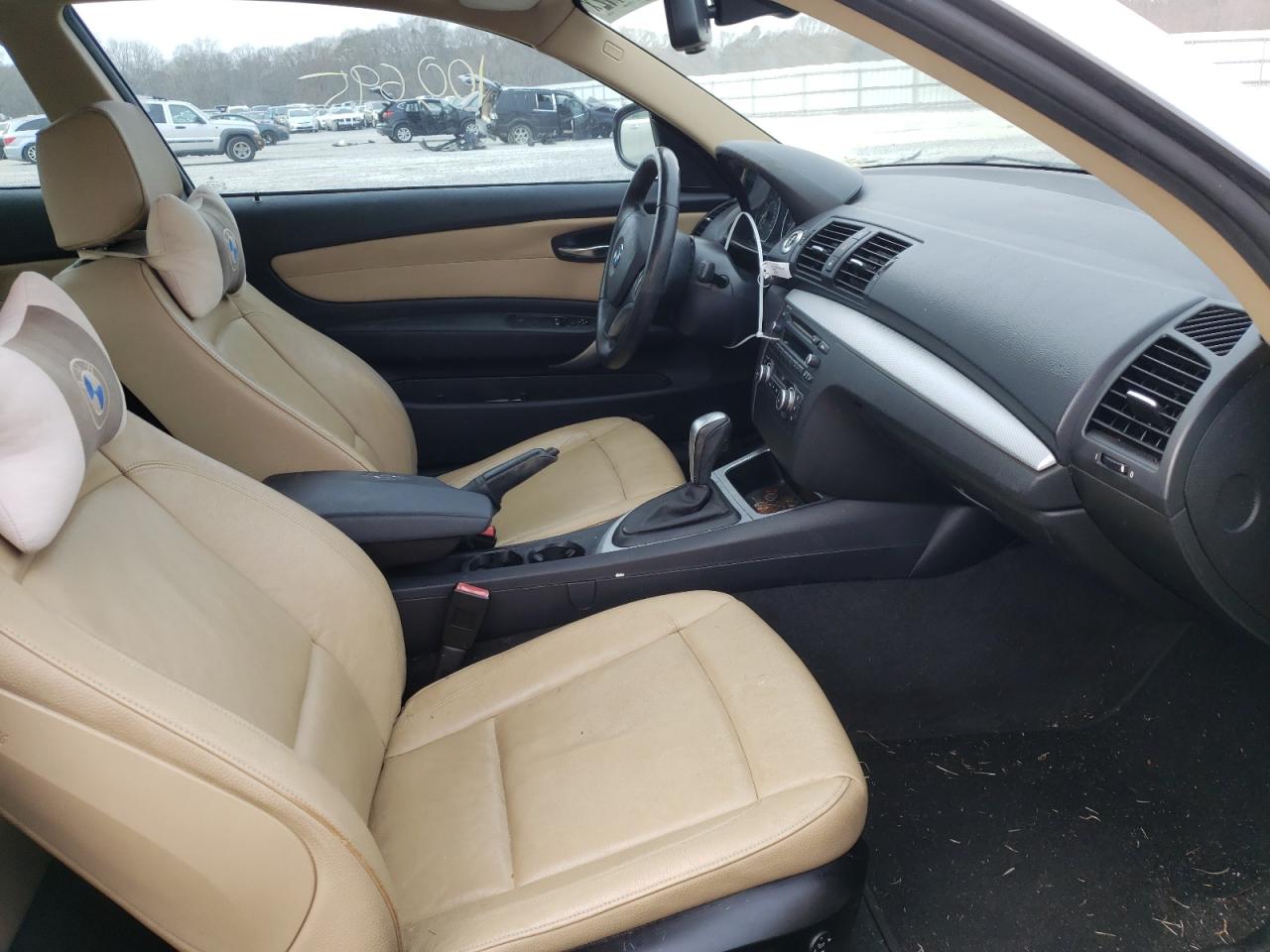 Photo 5 from auction – 2011 BMW 128 I with VIN WBAUP7C56BVP22105